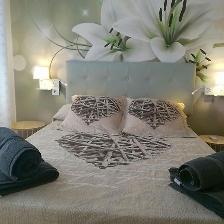 Apartamento Atico Con Piscina Bellavista Tudela Exterior foto